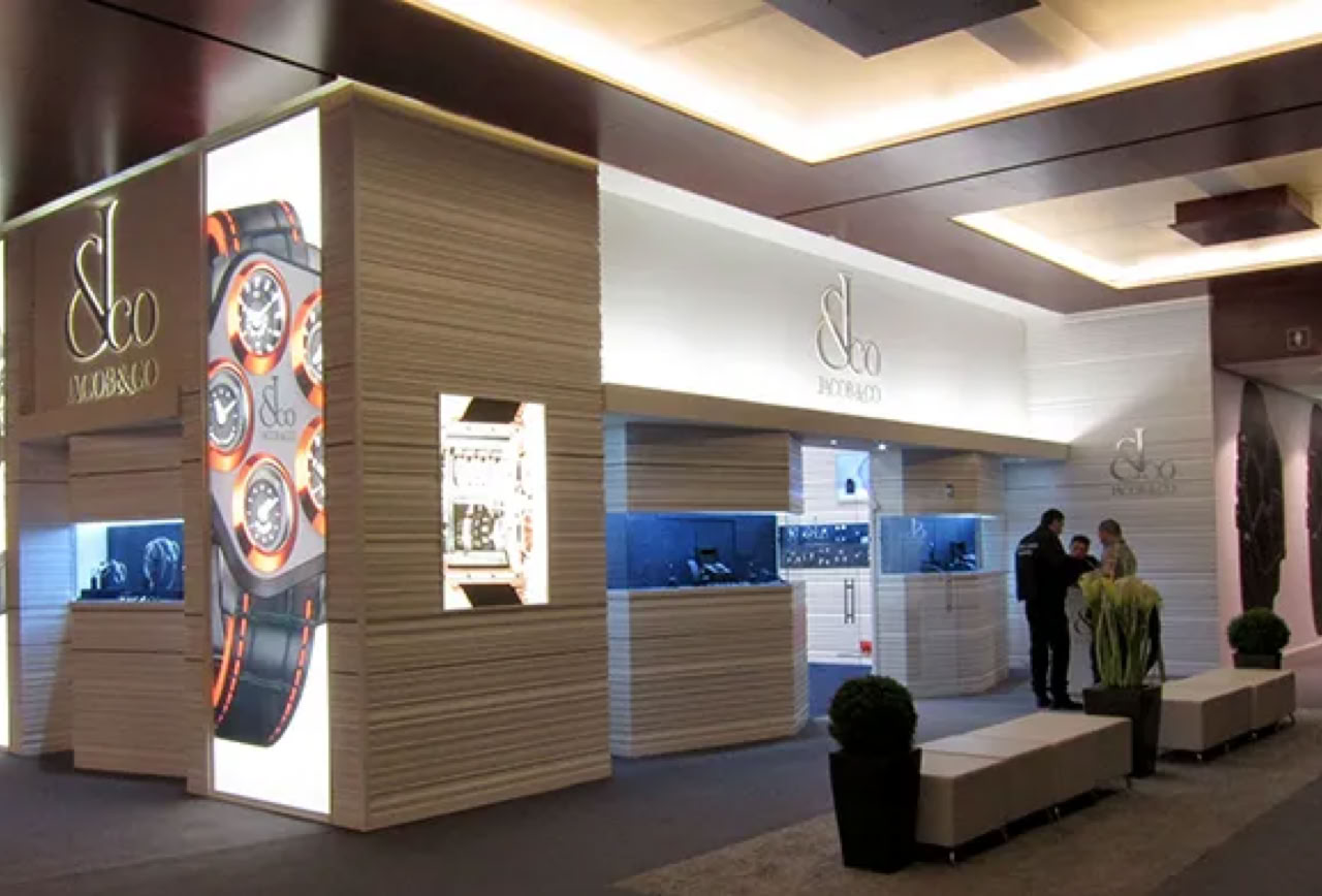 Custom luxury exhibition and retail display environments designed by Swiss Packaging. Engineered for premium watch brands and international showcases.
